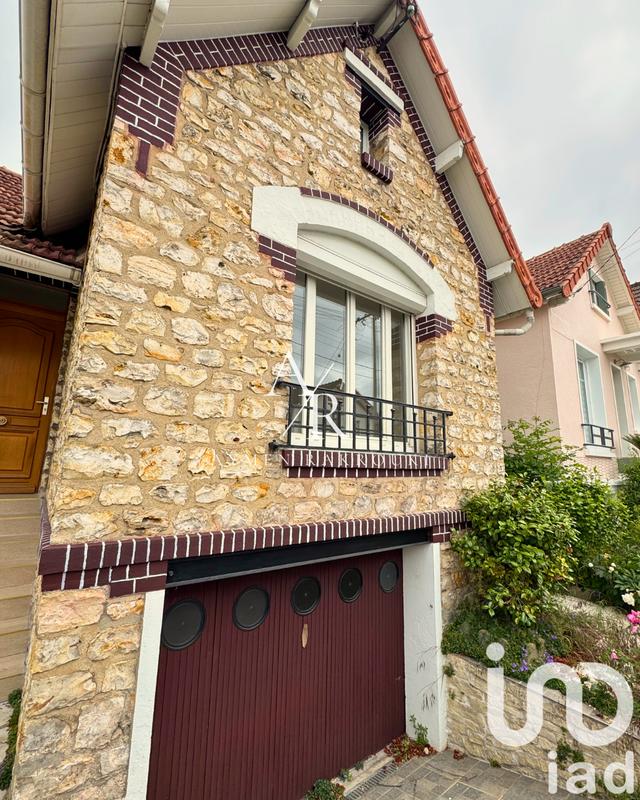 Maison - 85 m² - 4 pièces