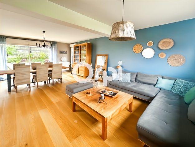 Maison - 134 m² - 5 pièces