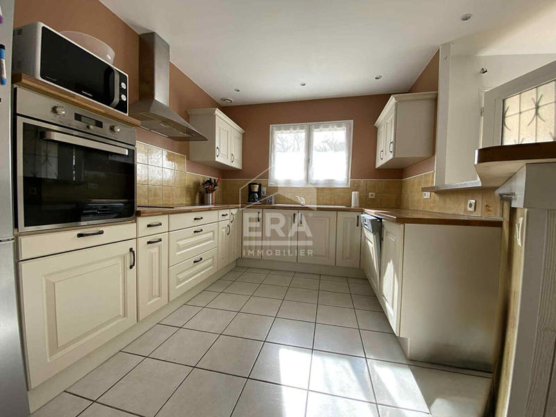 Maison - 100 m² - 5 pièces