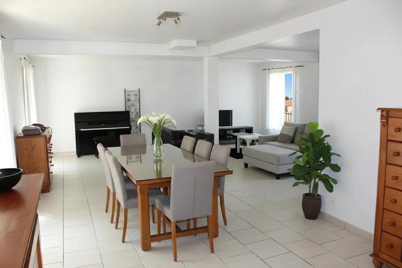 Maison - 167 m² - 7 pièces