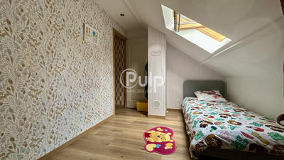 Maison - 88 m² - 7 pièces