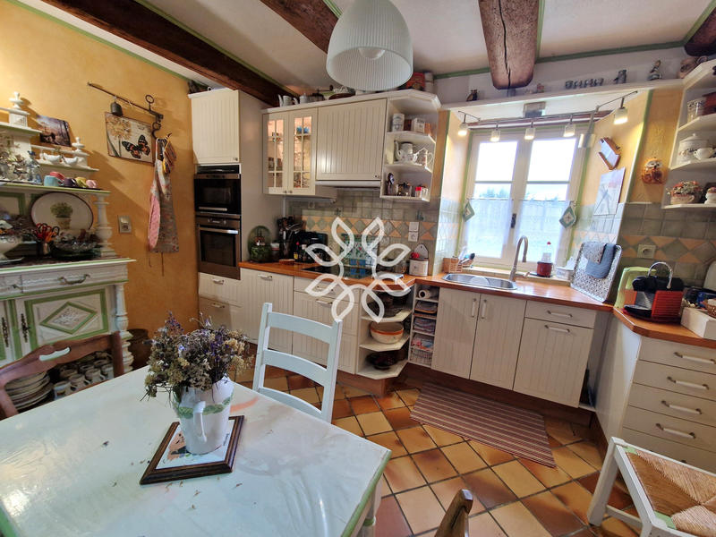 Maison de village - 160 m² - 9 pièces