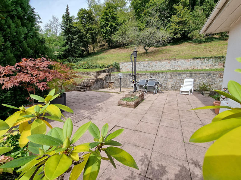 Maison - 143 m² - 6 pièces