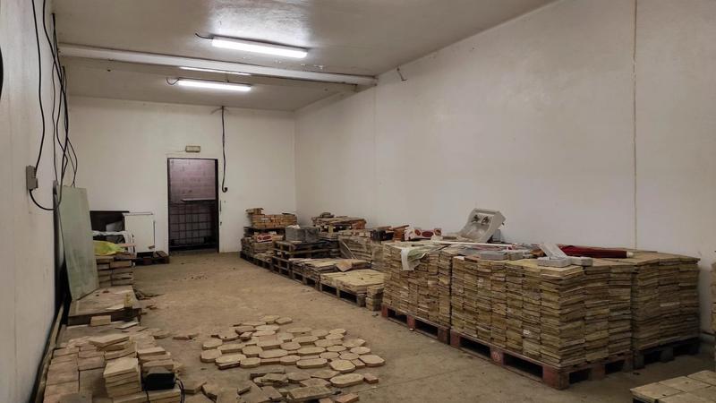 Immeuble - 4 076 m² - 10 pièces