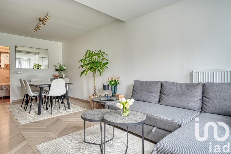 Maison - 245 m² - 12 pièces