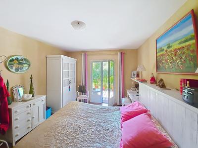 Maison - 170 m² - 8 pièces