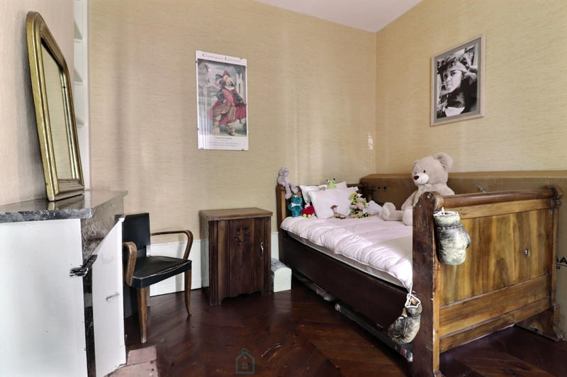 Appartement - 143 m² - 4 pièces