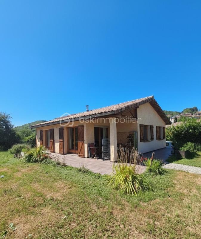 Maison traditionnelle - 80 m² - 3 pièces