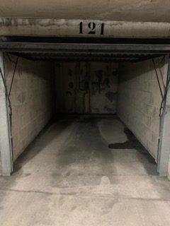 Parking / Garage - 13 m²