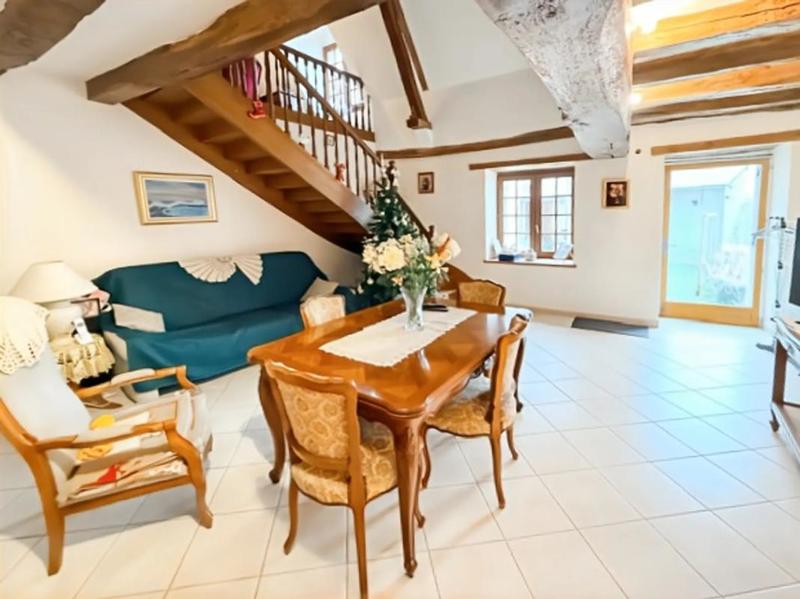 Maison - 170 m² - 5 pièces