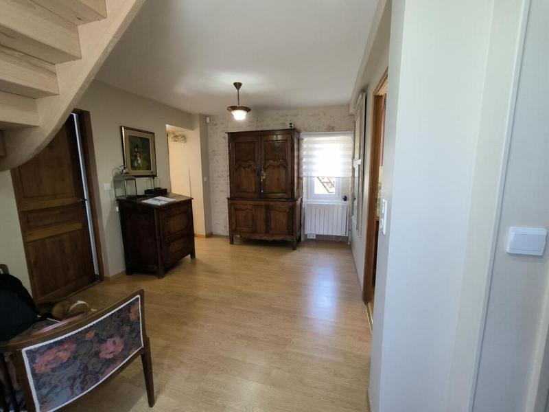 Maison ancienne - 211 m² - 7 pièces