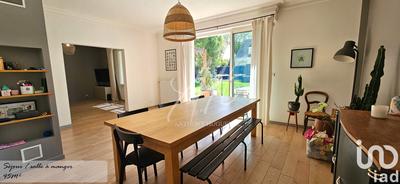 Maison - 180 m² - 6 pièces