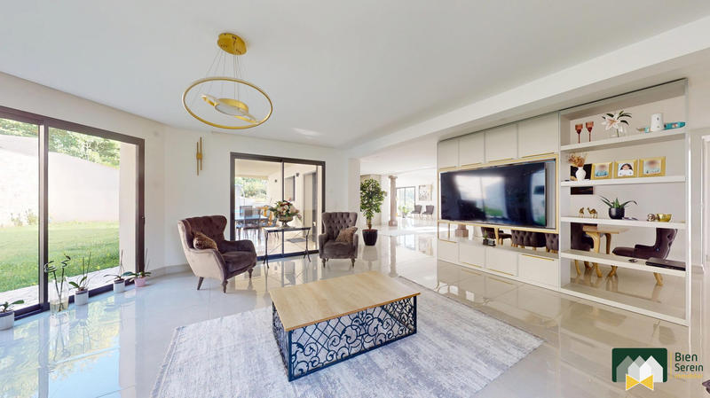 Villa - 315 m² - 8 pièces