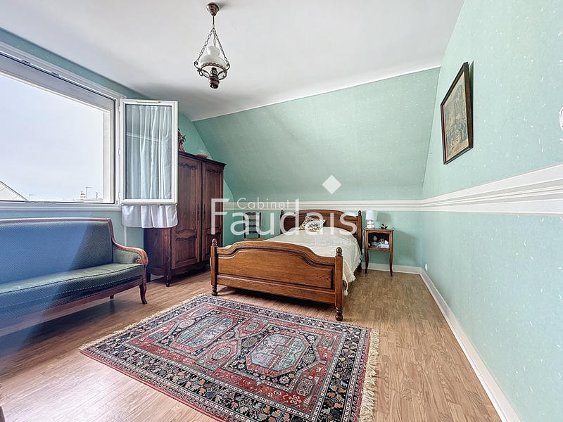 Maison - 165 m² - 7 pièces