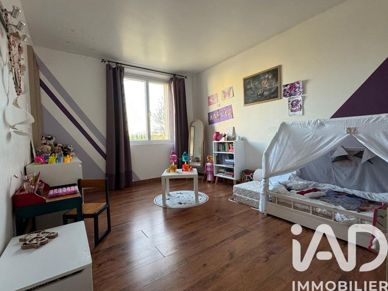 Maison - 217 m² - 6 pièces