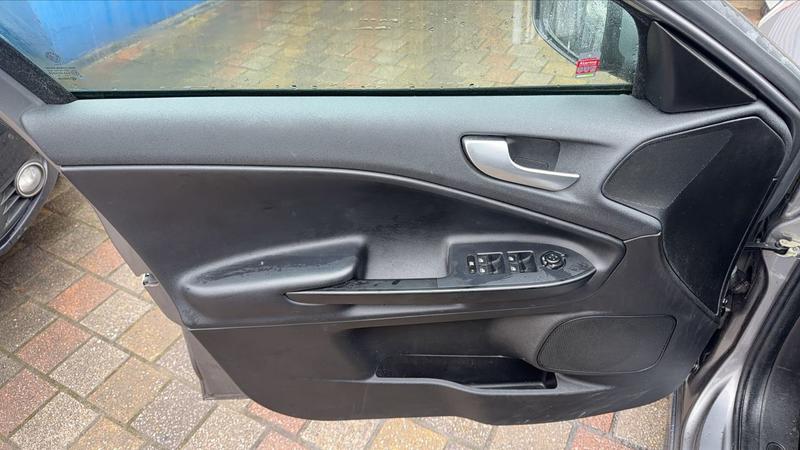 Alfa Romeo Giulietta 2 1.6 JTDm 120 Super