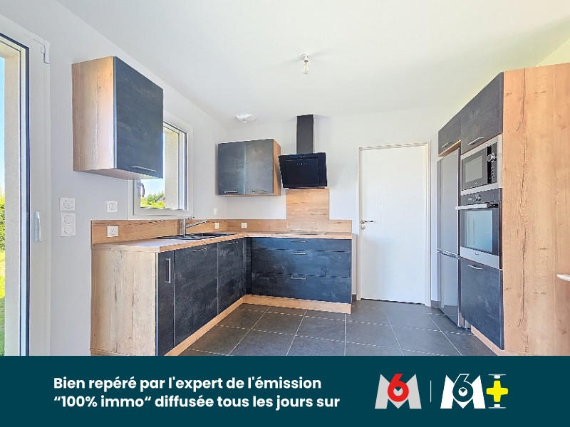 Maison - 93 m² - 4 pièces