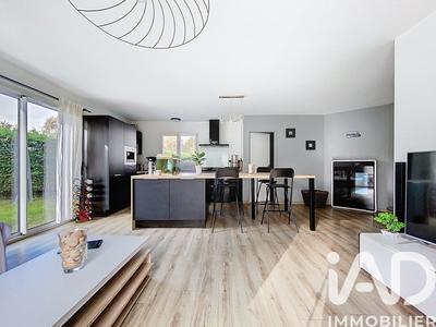 Maison - 107 m² - 5 pièces