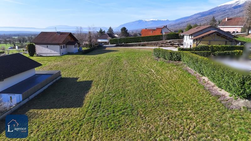 Terrain - 831 m²