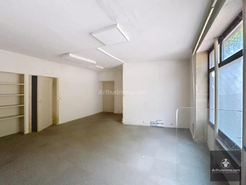 Immeuble - 185 m² - 10 pièces