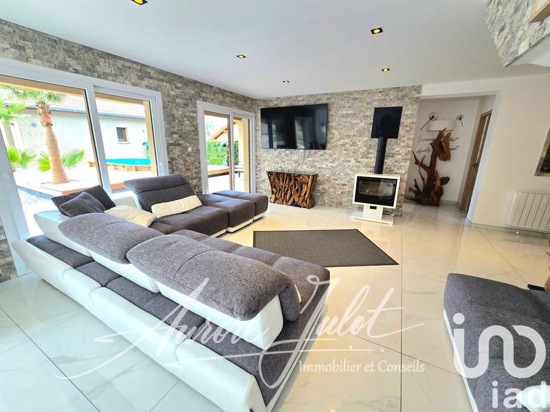 Maison - 183 m² - 5 pièces