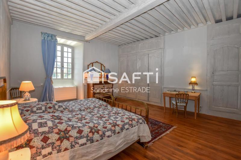 Maison - 296 m² - 7 pièces