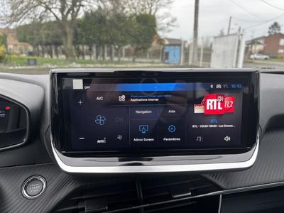 Peugeot 2008 II Hybrid 145 e-Dcs6 Allure