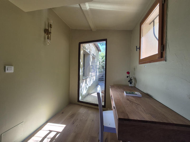 Villa - 175 m² - 6 pièces