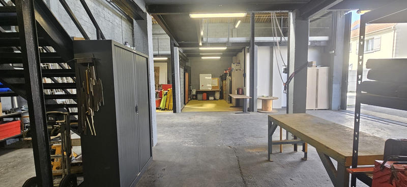 Local commercial - 317 m²