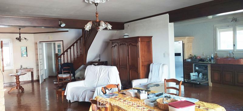 Maison de village - 230 m² - 6 pièces