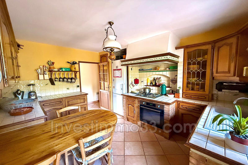 Maison - 106 m² - 5 pièces