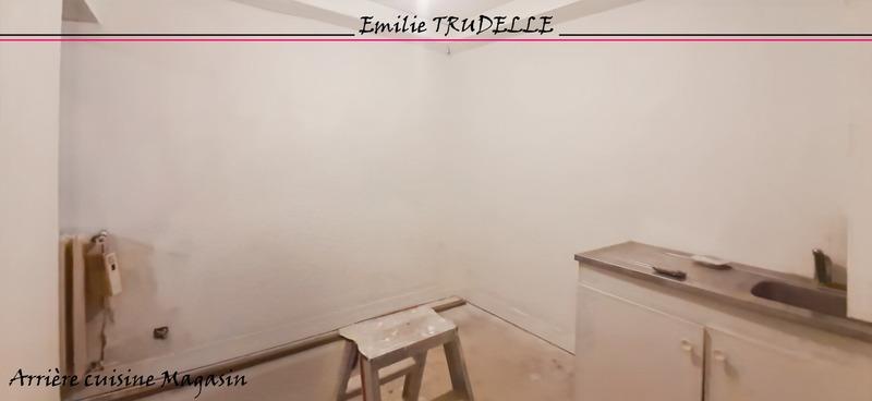 Appartement ancien - 222 m² - 8 pièces