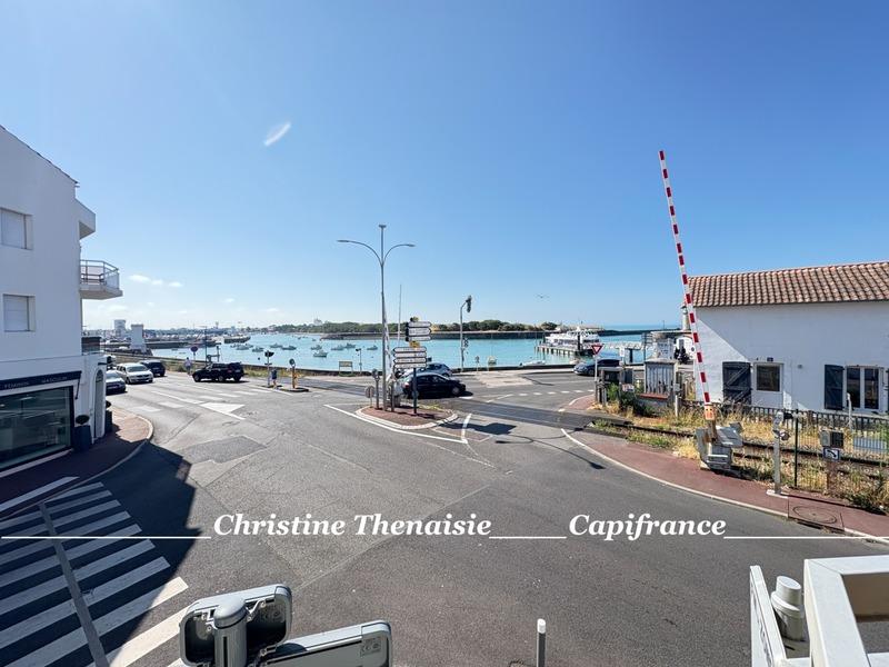 Maison - 168 m² - 8 pièces