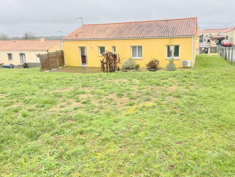 Maison - 85 m² - 4 pièces