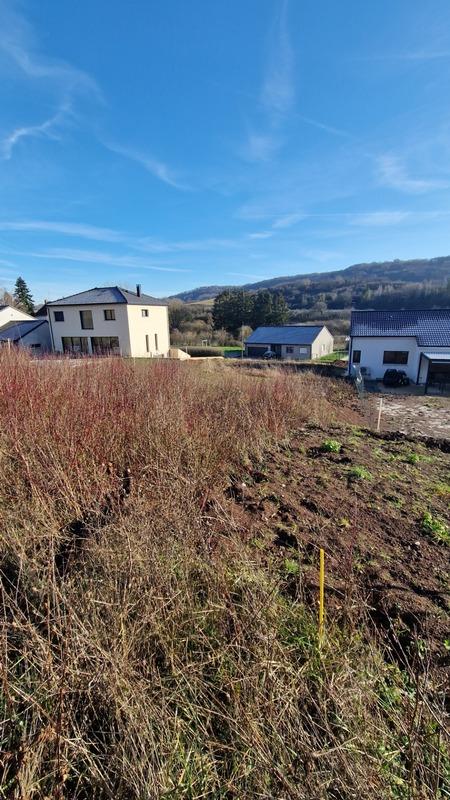 Terrain constructible - 721 m²
