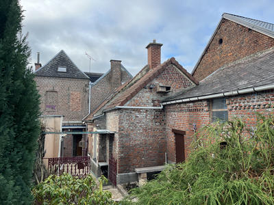 Maison - 144 m² - 8 pièces