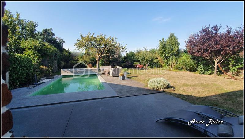 Corps de ferme - 287 m² - 10 pièces