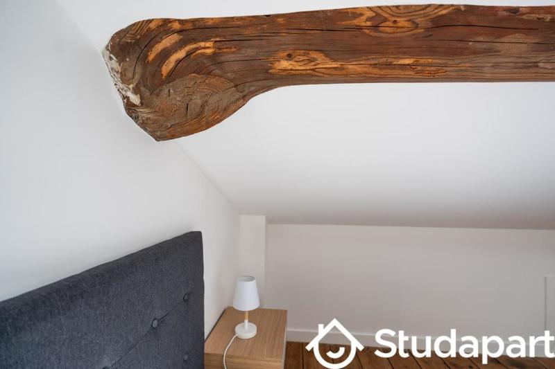 Chambre - 10 m² - 1 pièce