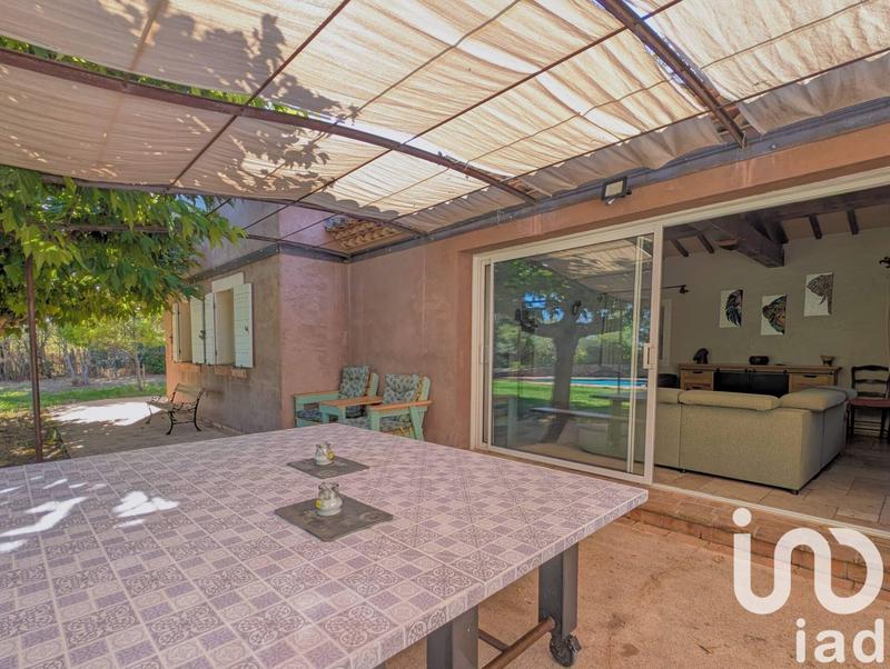 Maison - 200 m² - 7 pièces