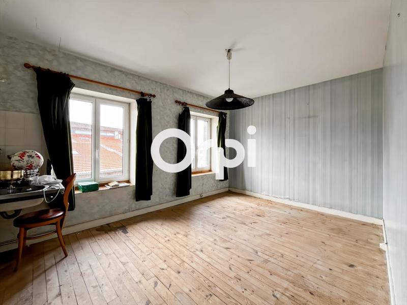 Appartement - 200 m² - 5 pièces