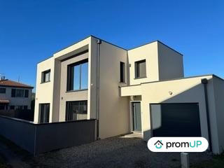 Maison contemporaine - 120 m² - 5 pièces