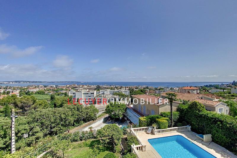 Appartement - 147 m² - 4 pièces