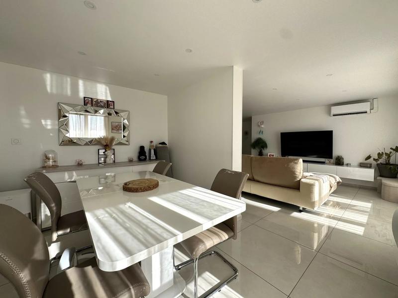 Appartement - 83 m² - 3 pièces