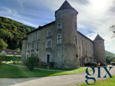 Appartement - 154 m² - 5 pièces