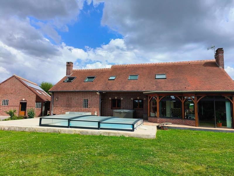 Demeure - 262 m² - 7 pièces