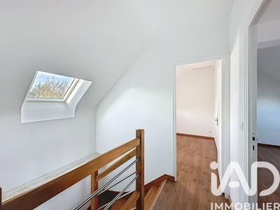Maison - 82 m² - 4 pièces