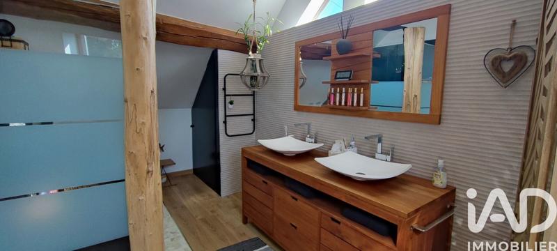 Maison - 140 m² - 5 pièces