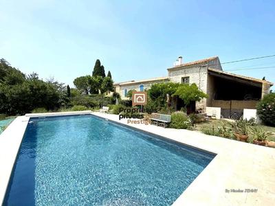 Mas - 218 m² - 6 pièces