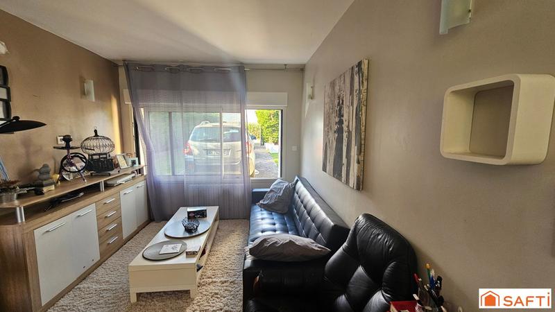 Maison - 95 m² - 5 pièces