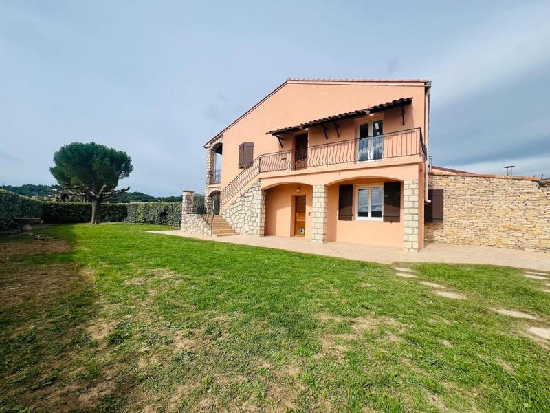 Maison - 423 m² - 12 pièces